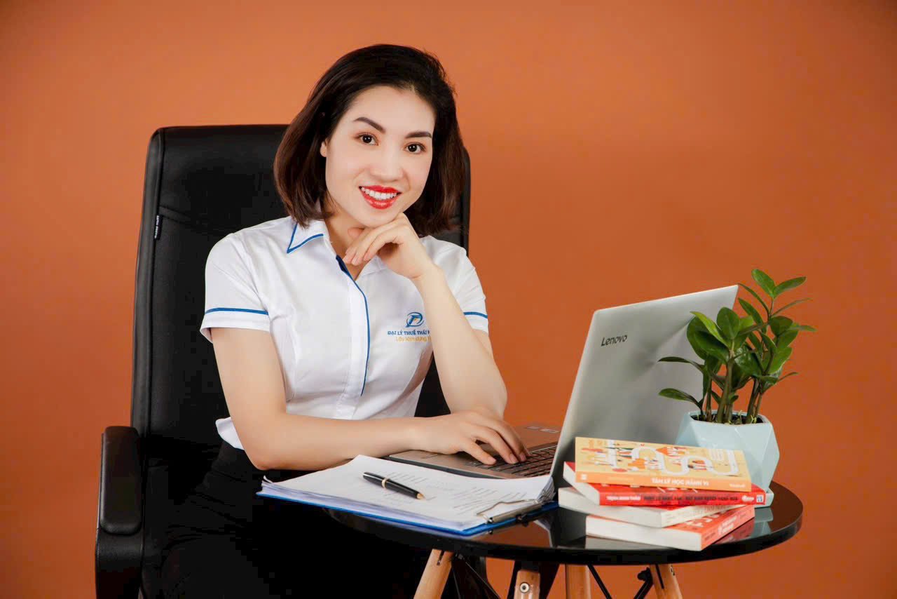 Vũ Thị Thơ trong công việc kế toán – thuế