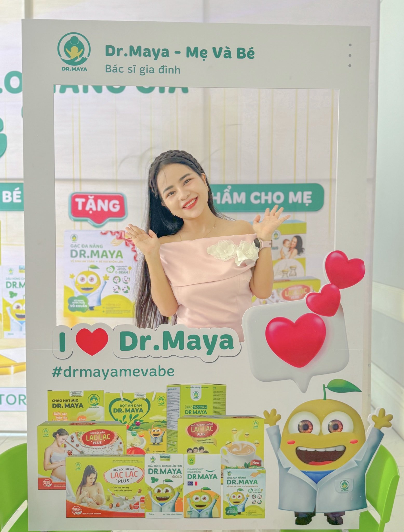 Thiều Vân Anh bên thương hiệu mẹ và bé Dr.Maya